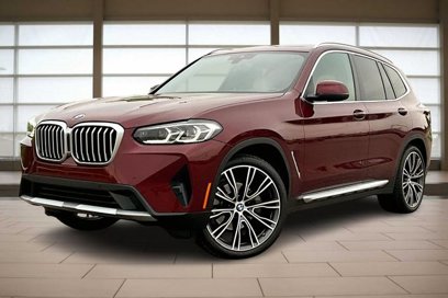 Used 2022 BMW X3 xDrive30i w/ Premium Package 2