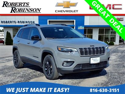 Used 2023 Jeep Cherokee Altitude Lux