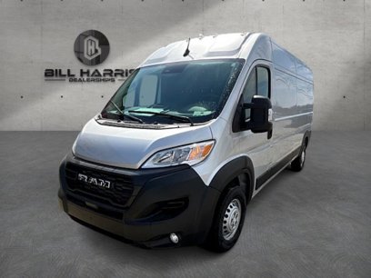 New 2025 RAM ProMaster 2500 w/ Convenience Group