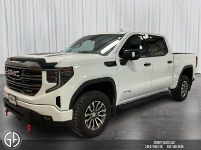 Used 2022 GMC Sierra 1500 AT4 w/ AT4 Premium Package