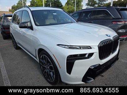 New 2026 BMW X7 M60i