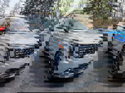 New 2025 Kia Carnival SX Prestige