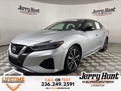 Used 2023 Nissan Maxima SV w/ Floor Mat Group