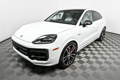 New 2025 Porsche Cayenne Turbo