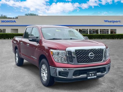 Used 2018 Nissan Titan SV
