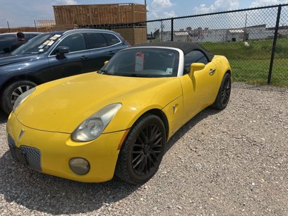 Used 2007 Pontiac Solstice Convertible w/ Premium Package