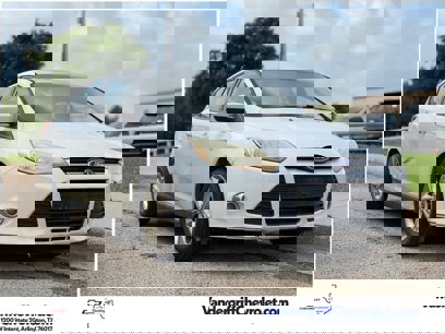 Used 2012 Ford Focus SE w/ SE Sport Pkg