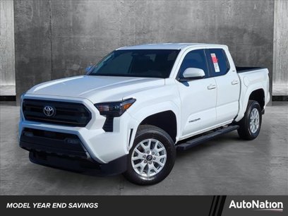 New 2024 Toyota Tacoma SR5