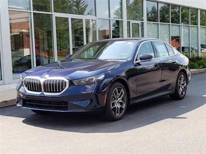 New 2026 BMW 530i xDrive w/ Premium Package