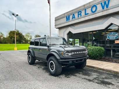 New 2024 Ford Bronco Badlands w/ Sasquatch Package