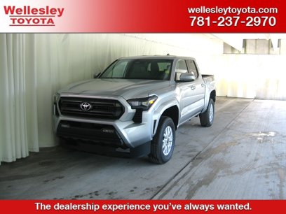 New 2025 Toyota Tacoma SR5