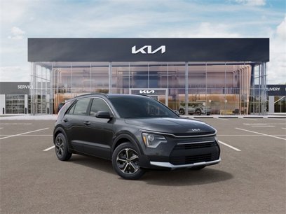 New 2025 Kia Niro LX