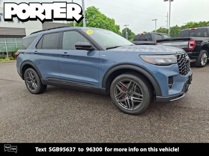New 2025 Ford Explorer ST-Line w/ Premium Package