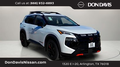 New 2025 Nissan Rogue SV