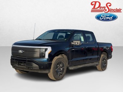 New 2025 Ford F150 Lightning XLT w/ Max Trailer Tow Package