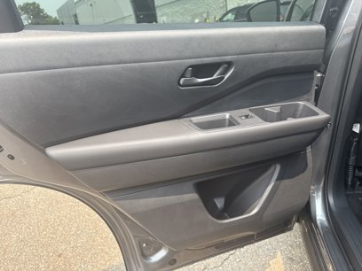 New 2025 Nissan Pathfinder S