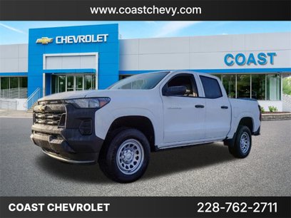New 2025 Chevrolet Colorado W/T