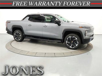 New 2025 Chevrolet Silverado EV LT w/ LT Premium Package