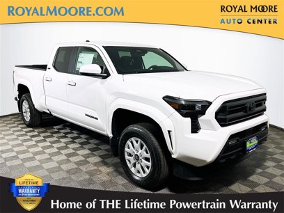 New 2025 Toyota Tacoma SR5