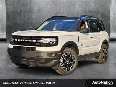 New 2024 Ford Bronco Sport Outer Banks w/ Tech Package
