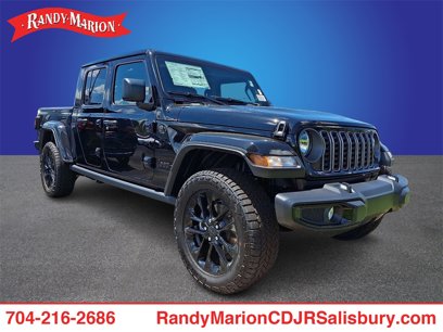 New 2025 Jeep Gladiator Sport