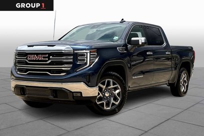 Used 2022 GMC Sierra 1500 SLT w/ SLT Convenience Package