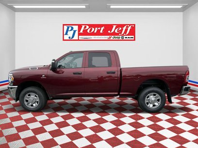 New 2024 RAM 3500 Tradesman w/ Chrome Appearance Group