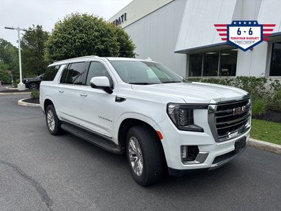 Used 2022 GMC Yukon XL SLT w/ SLT Premium Package