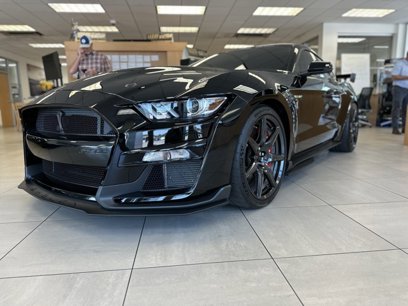 Used 2022 Ford Mustang Shelby GT500 w/ Carbon Fiber Track Pack