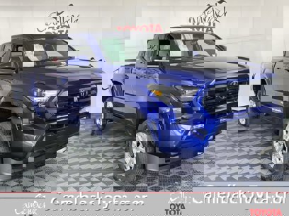 New 2025 Toyota Tacoma SR5