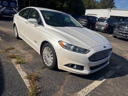Certified 2016 Ford Fusion Energi SE w/ Driver Assist Package