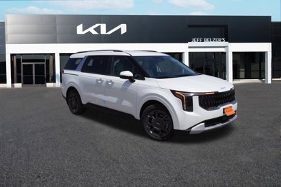 New 2025 Kia Carnival EX