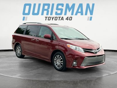 Used 2019 Toyota Sienna XLE