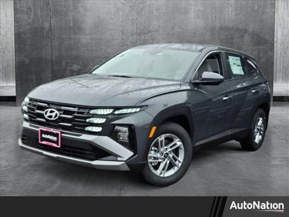 New 2025 Hyundai Tucson SE