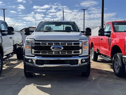New 2025 Ford F550 4x4 Regular Cab Super Duty
