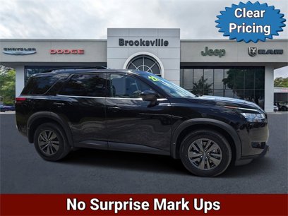 Used 2022 Nissan Pathfinder SV w/ SV Premium Package