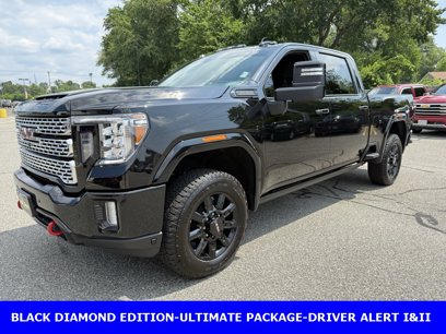 Used 2022 GMC Sierra 2500 Denali w/ Denali Black Diamond Edition