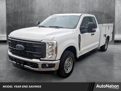 New 2024 Ford F250 XL w/ XL Chrome Package