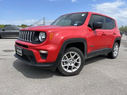 Used 2023 Jeep Renegade Latitude