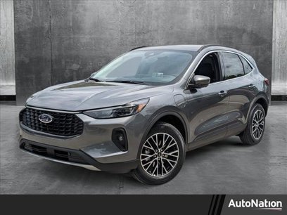 New 2025 Ford Escape SE w/ PHEV Premium Package