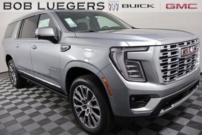New 2025 GMC Yukon XL Denali w/ Sun & Power Step Package
