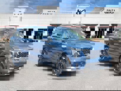 New 2025 Kia Sorento S