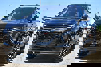 New 2025 Chevrolet Trax RS w/ Sunroof Package