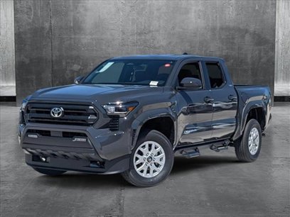 New 2025 Toyota Tacoma SR5