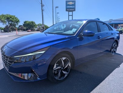 Used 2023 Hyundai Elantra Limited