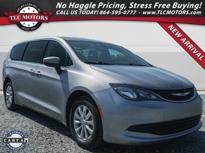 Used 2017 Chrysler Pacifica Touring w/ Tire & Wheel Group