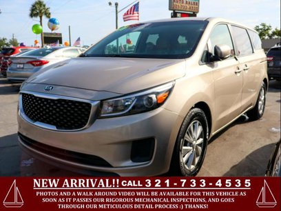 Used 2017 Kia Sedona LX