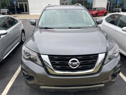 Used 2020 Nissan Pathfinder SV