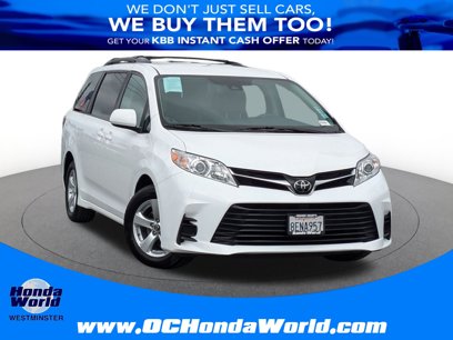 Used 2018 Toyota Sienna LE