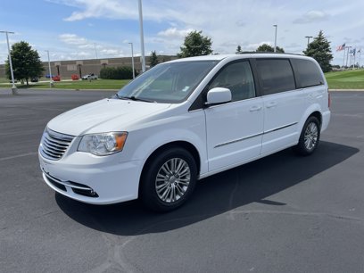 Used 2016 Chrysler Town & Country Touring-L